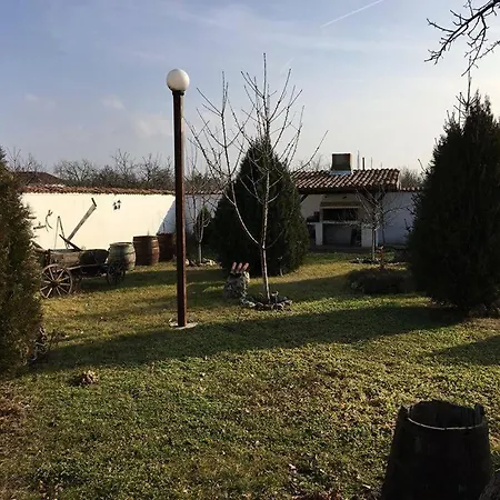 Penzion Къща За Гости При Пената *