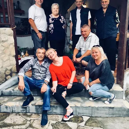 Къща За Гости При Пената Penzion